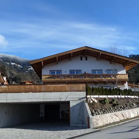 Haus Angerl Διαμέρισμα *